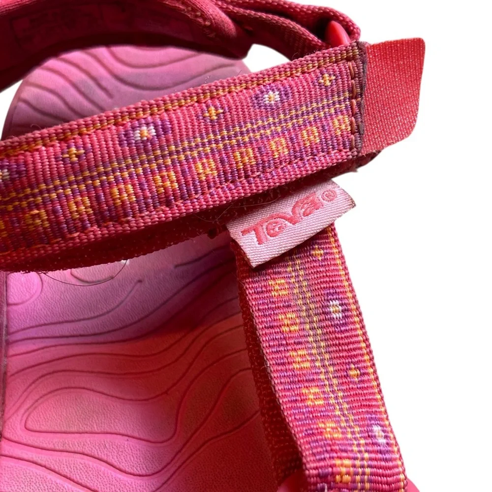 Te a Hurricane 3 Pink Sandals